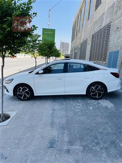 ئێم جی GT
